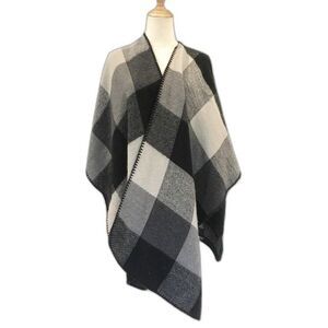 Woolrich Blanket Wrap Cape Reversible Black/Grey One Size Cozy Soft